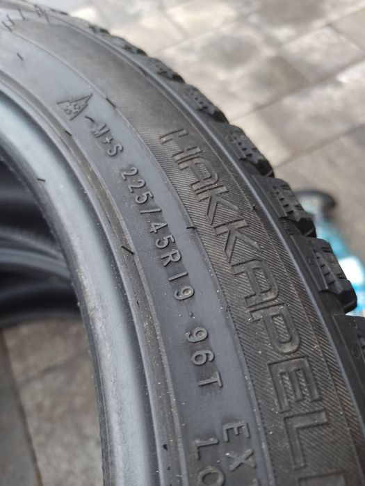 Зимняя резина ПАРА 225/45 R19 Nokian Hakkapeliitta R3