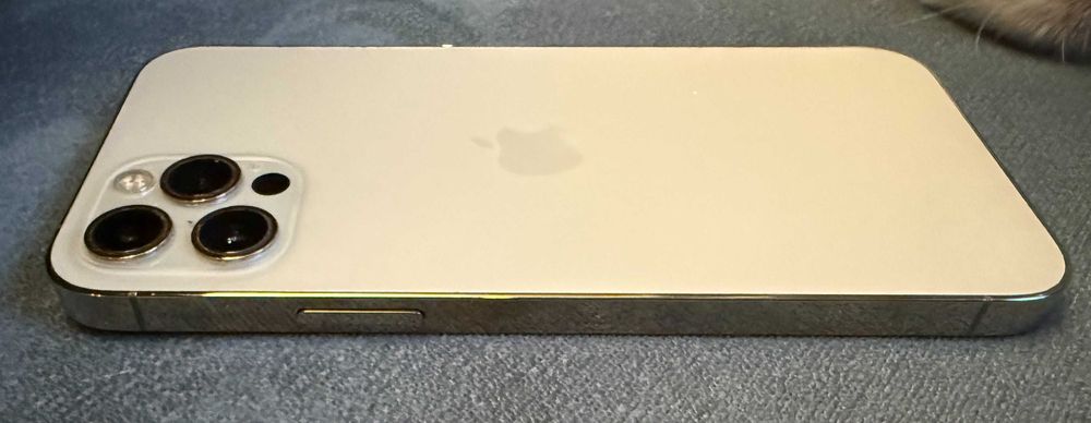 iPhone  12 Pro, Gold, 256GB