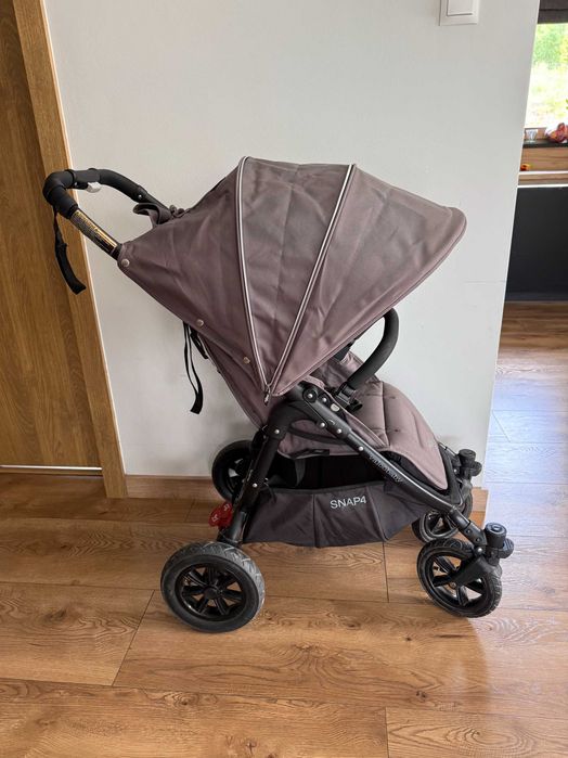 Valco Baby Snap 4 Sport VS – lekki wózek spacerowy z pompowanymi kołami