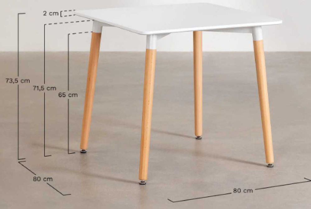 Conjunto mesa 80x80 PRETO Royal SkLum + 2 cadeiras – Excelente estado!