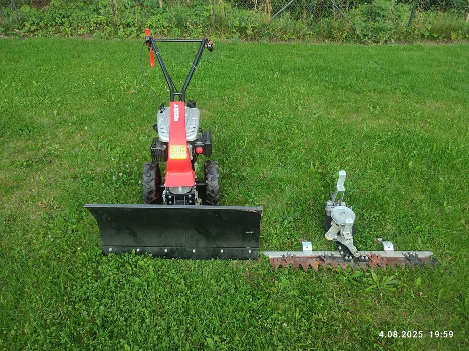 Kosiarka listwowa/pług HECHT jak nowe