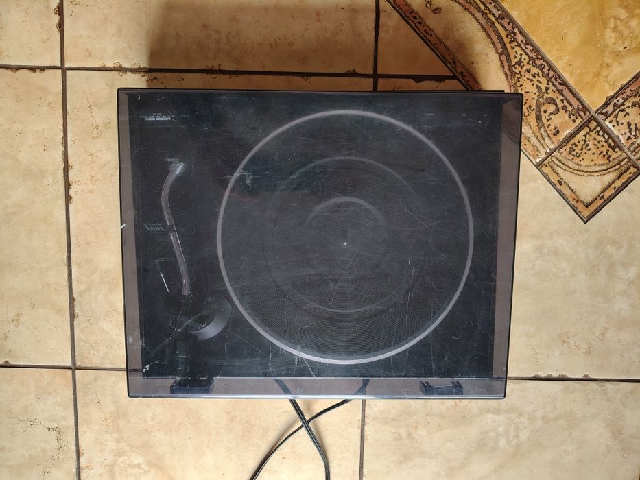 Zabytkowy gramofon