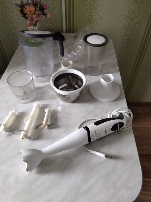 Миксер погружной BRAUN turbo. 600 Watt. Б/у. Рабочий.