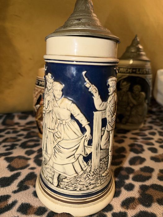 Niemieckie ceramiczne kufle do piwa
