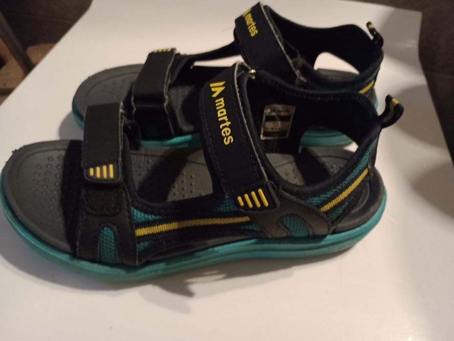 Buty dziecięce , sandały sportowe " Martes"