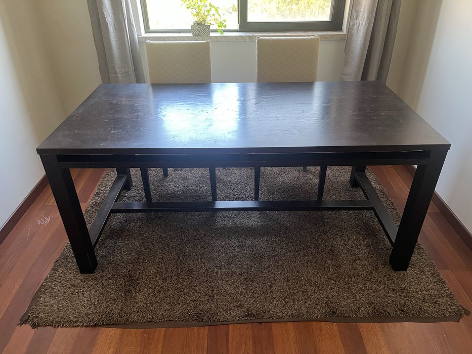 Conjunto mesa de sala + 4 cadeiras