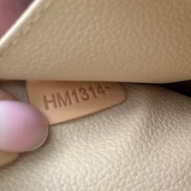 Косметичка Louis Vuitton шкіра