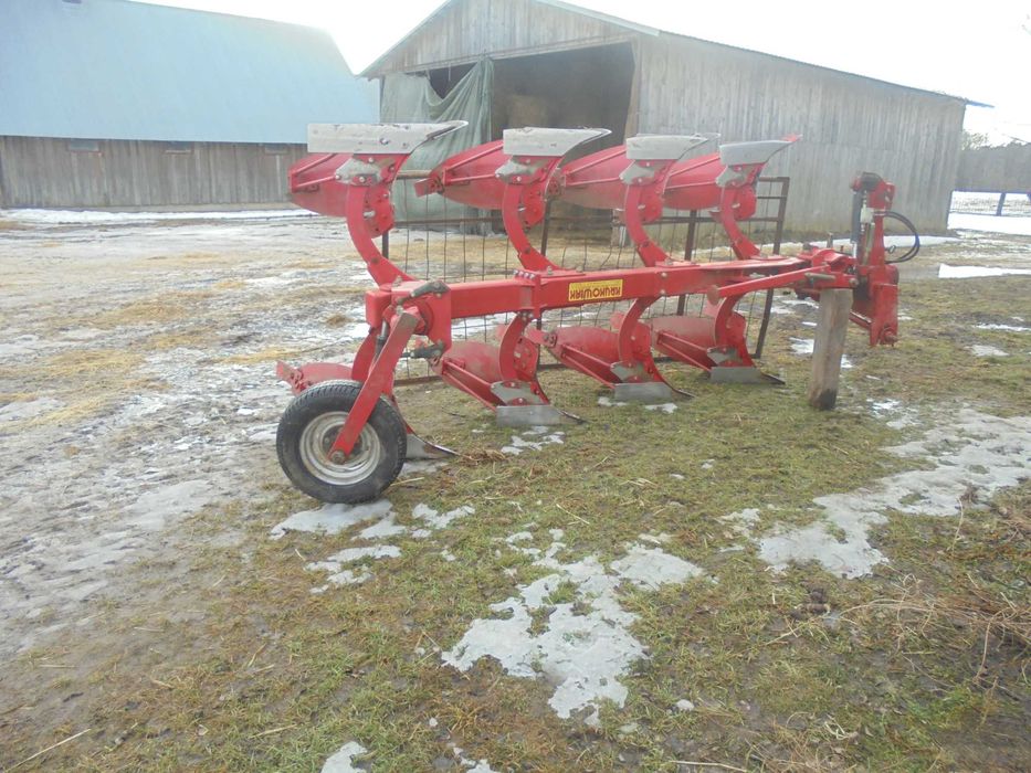 Pług obrotowy 4-skibowy