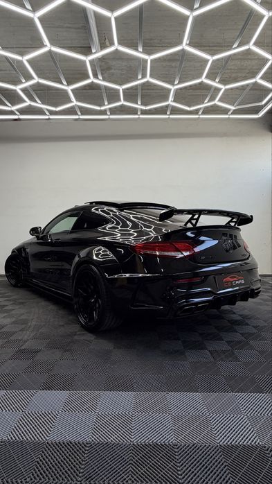 Mercedes-AMG C 63 S Coupé foto 3