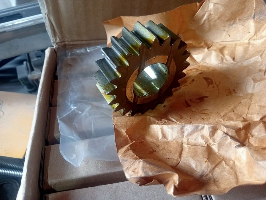 Carretos novos marcha traz nissan