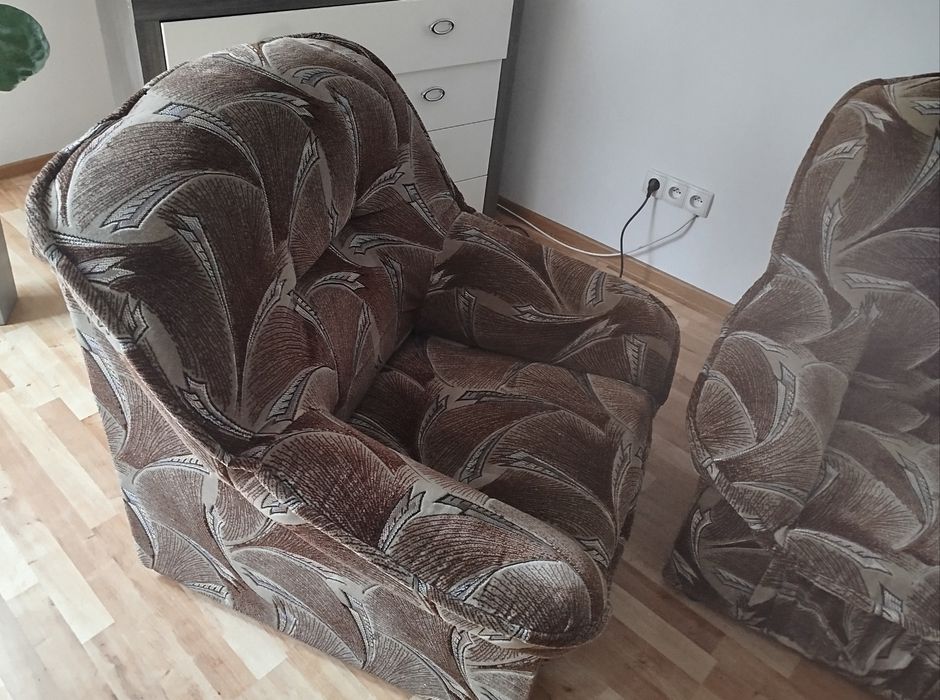 Fotele 2 sztuki oddam