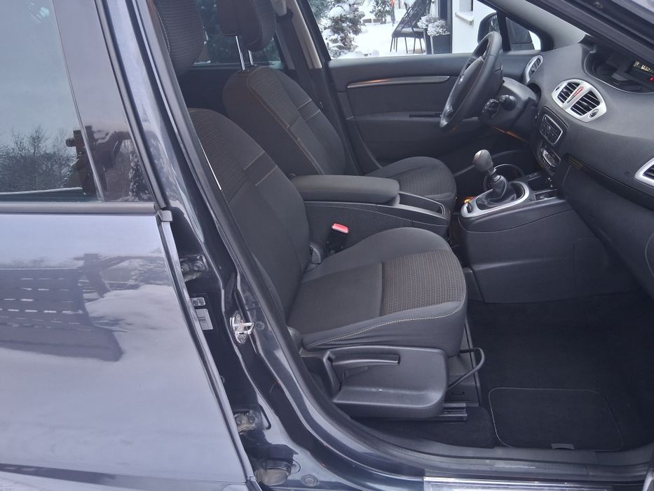 Renault Scenic 100 % sprawny po serwisie * 1.4 B+Gaz * zamiana*