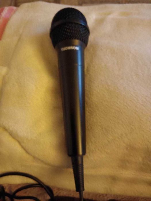 Sprzedam Mikrofon -THOMSON-M150 z kablem