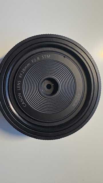 CANON RF 28mm f/2.8 STM