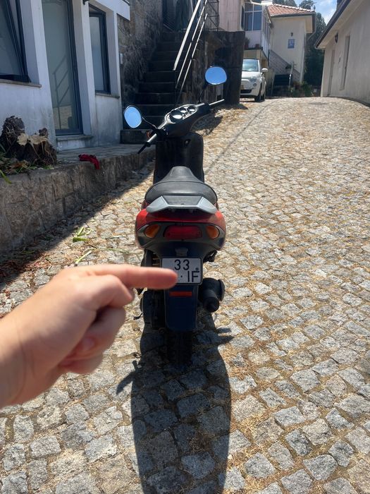 Mota scooter Piaggio €600,00