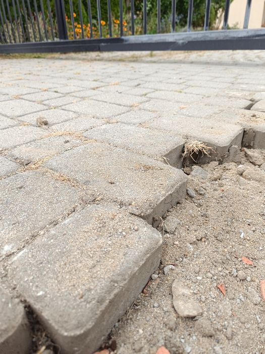 Sprzedam kostkę brukową taka jak na foto
