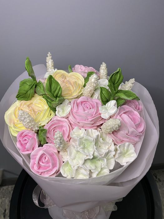 Подарунок до Дня закоханих , 8 березня