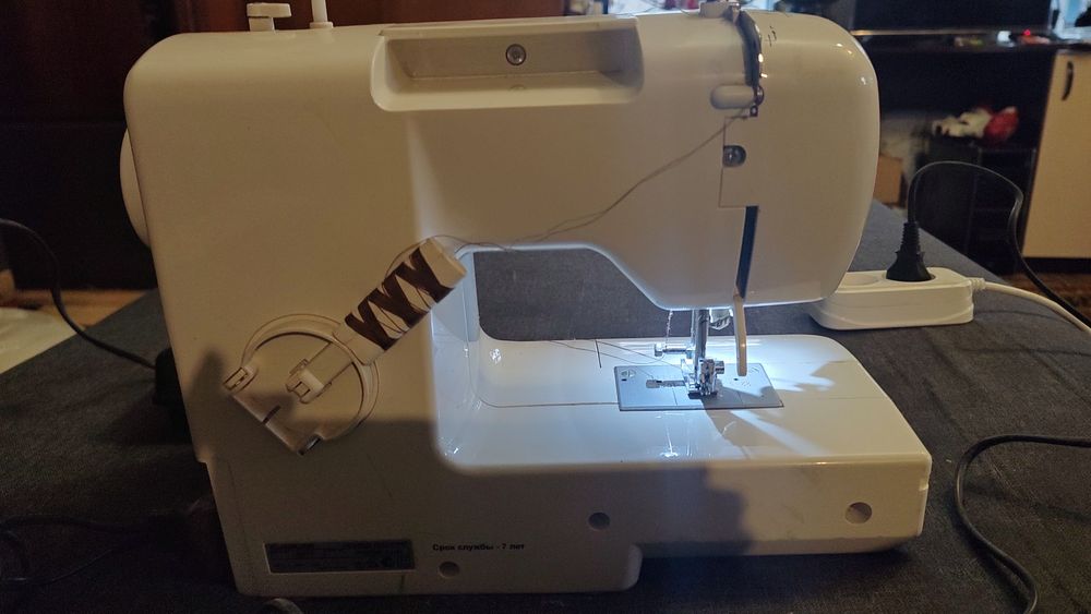 Швейная машина JAGUAR KITTY