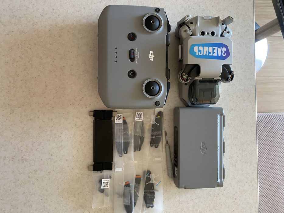 Квадрокоптер DJI mini 2 combo