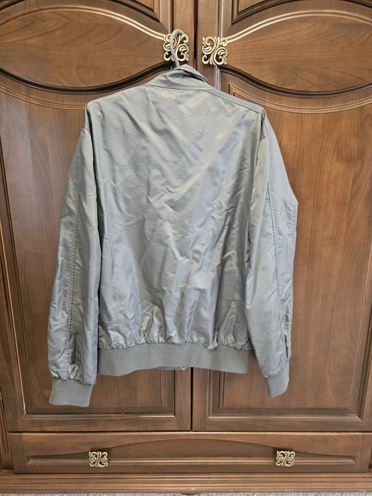 Весняна чоловіча куртка тонка