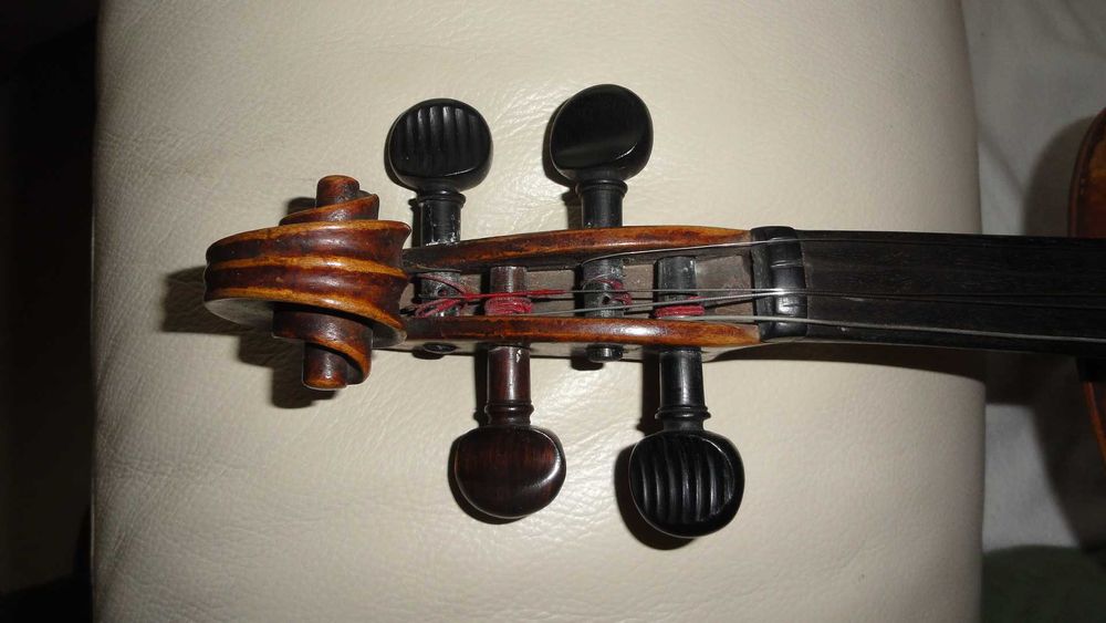 stare przedwojenne skrzypce