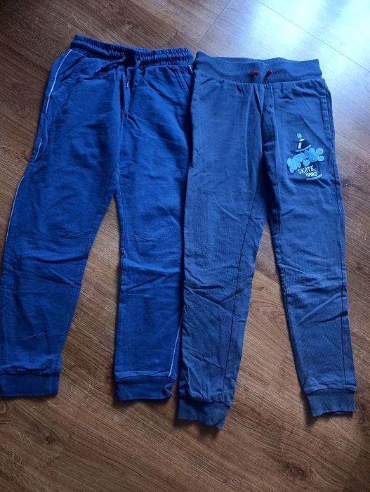 Spodnie dresowe 134/140 chłopięce