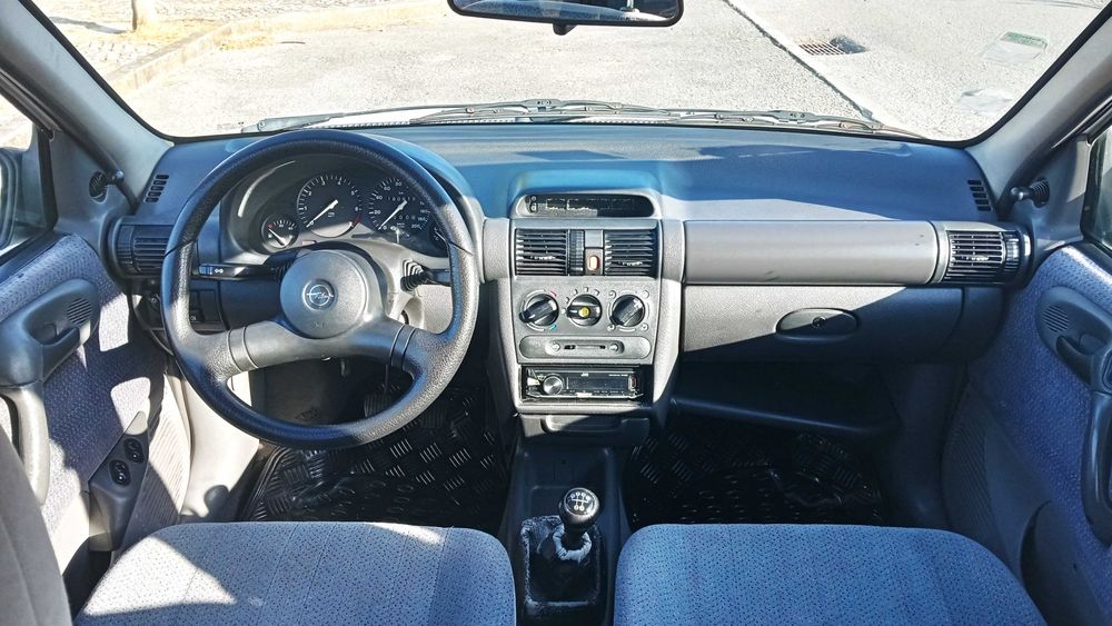 Opel Corsa Swing 1.4 Gasolina 5 Portas 1996 - MOTOR NOVO (rectificado)