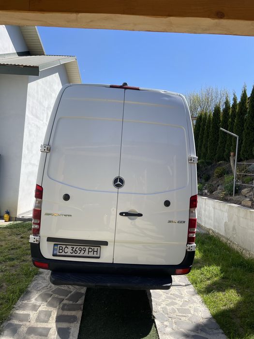Автомобіль Спрінтер313