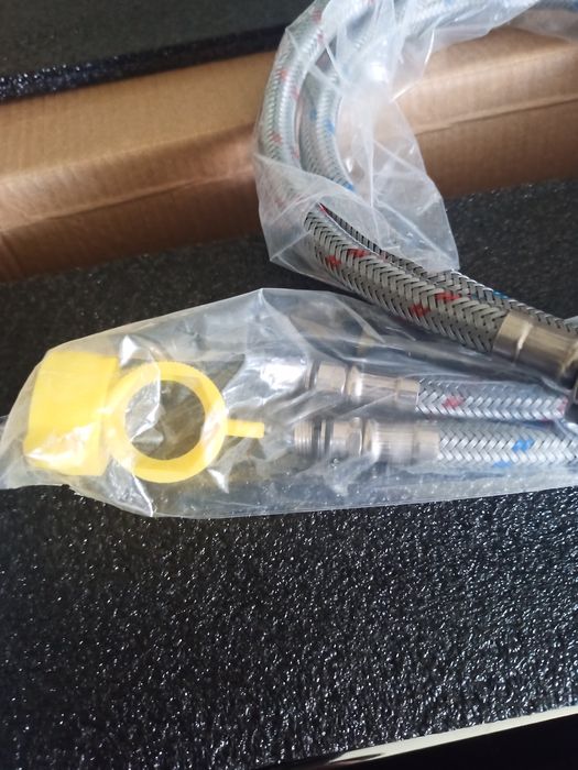 Torneira cozinha com cascata - 120€