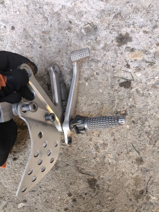 Kawasaki zx6r 03-04 set prawy przód Sadkowice • OLX.pl