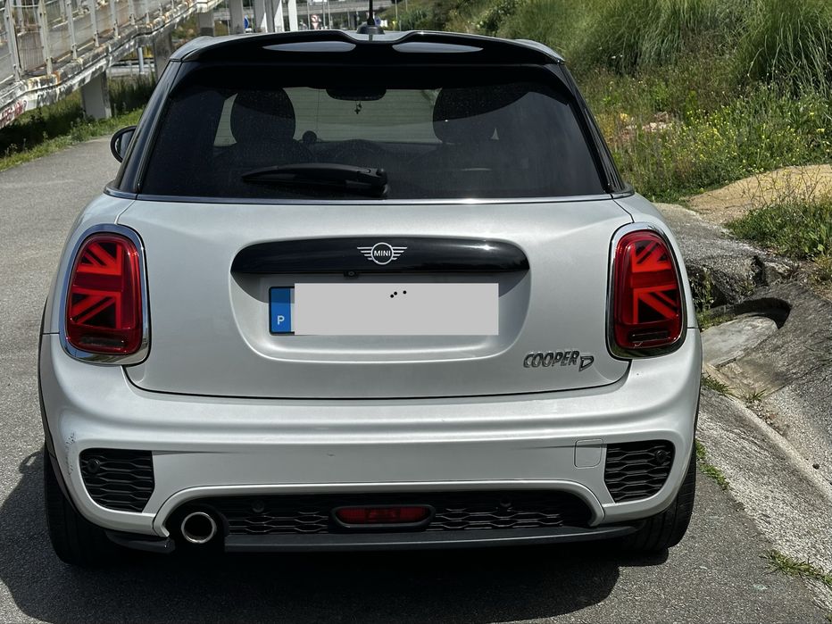 MINI Cooper D 5 Portas Auto JCW – Full Extras – Impecável