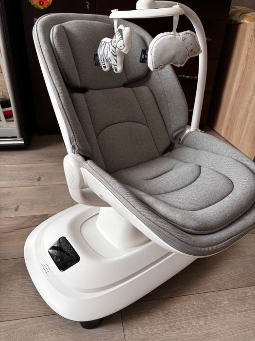 Центр щезлонг заколискуючий