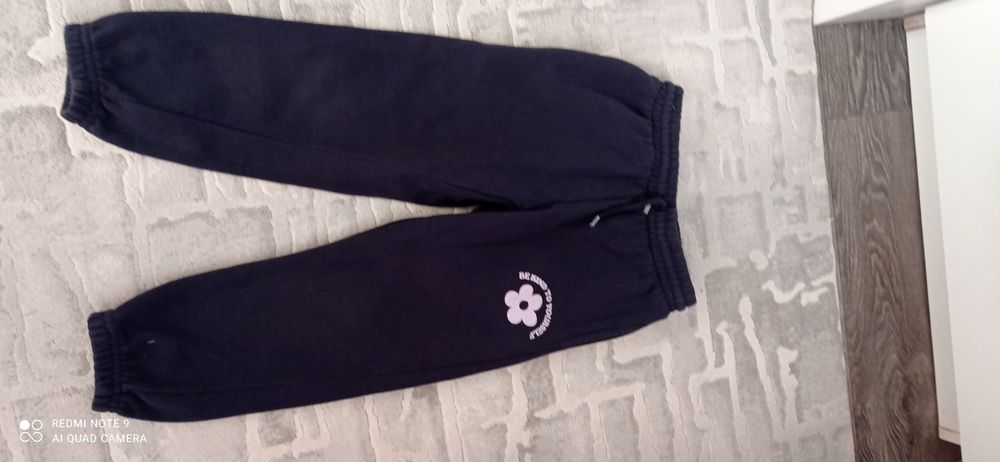 Spodnie dla dziewczynki róż 122