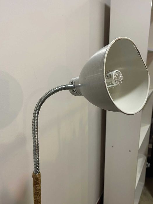 Candeeiro ajustável