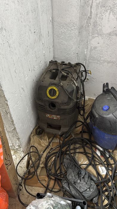 Обладнання для автомийки