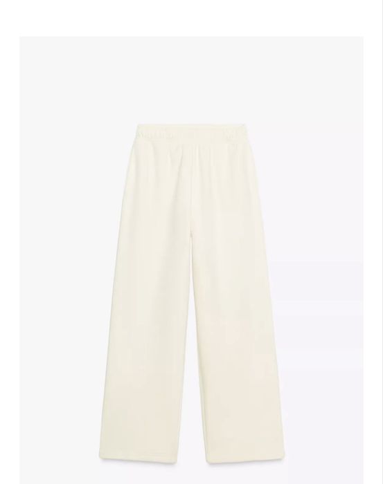 Спортивні  молочні штани Zara