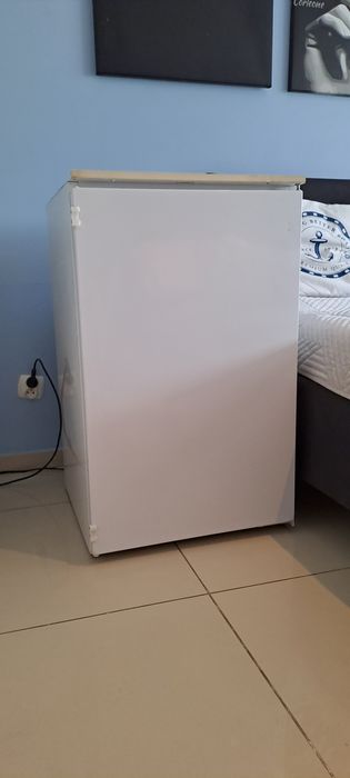 Lodówka pod zabudowę