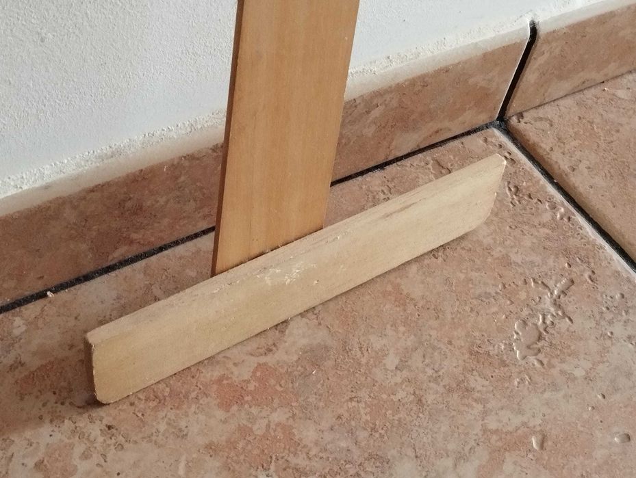 Régua T em madeira Antiga