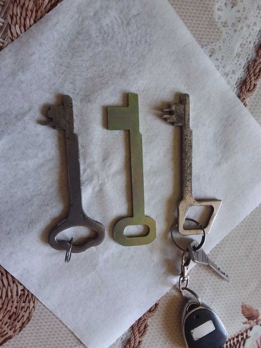 Продам заготовки  ключей для замка