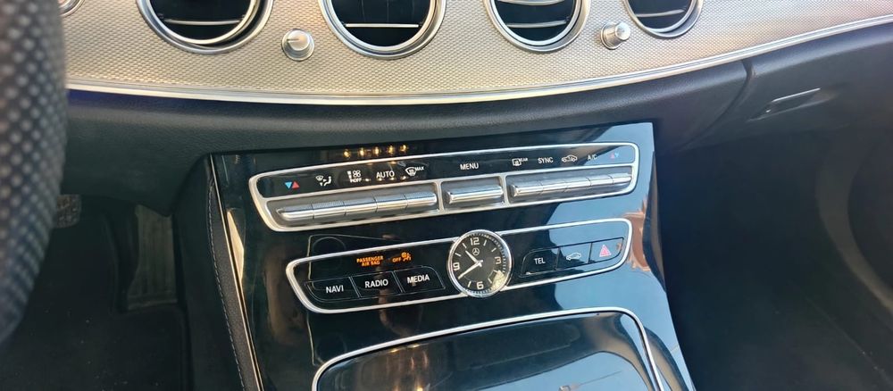 *MERCEDES-BENZ CLASSE E 220 d Exclusive Auto - 2017* — photo 5