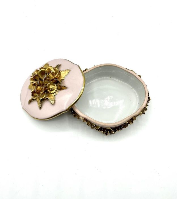 Caixinha, guarda joias Artibus Aveiro antigo porcelana