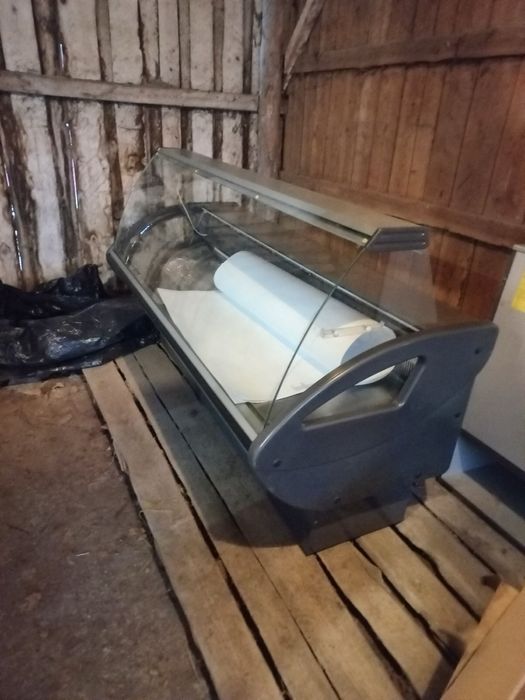 Холодильні вітрини