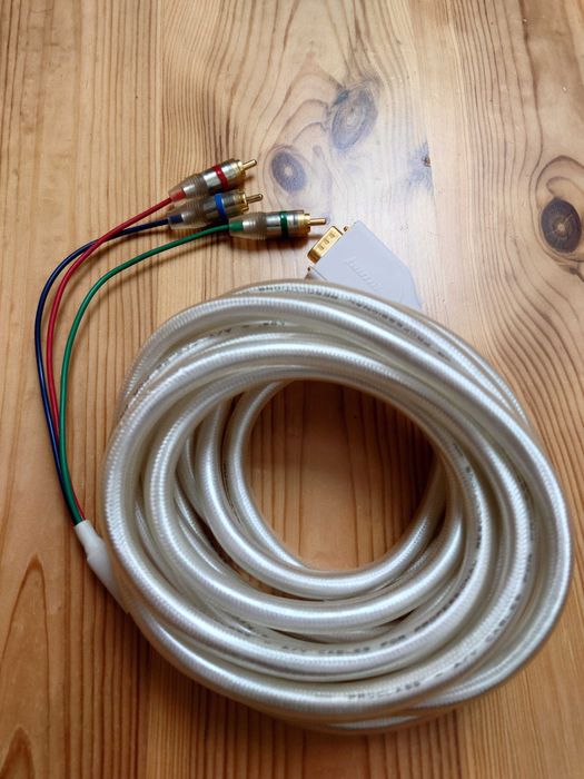 Kabel Hama 3x cinch (YPbPr) - D-Sub 15 (VGA) 5m