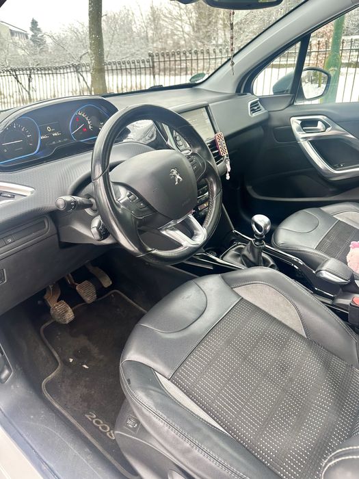 Peugeot 2008 1.2 PureTech 2016 PIERWSZY WŁAŚCICIEL w Polsce