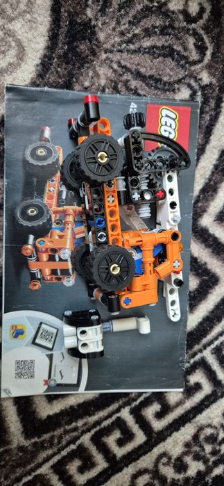 Конструктор LEGO TECHNIC Ремонтний автокран 155 деталей (42088)