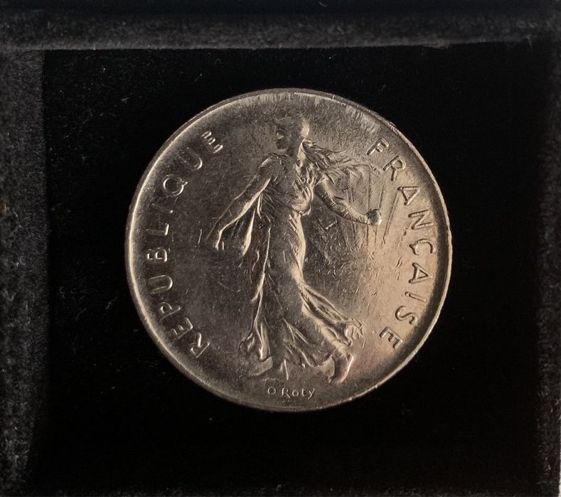 Монети світу та ссср