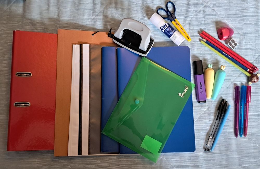 Lotes de Material Escolar