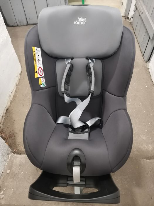 Fotelik samochodowy Britax Dualfix M i-Size