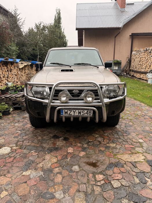 Nissan Patrol.
