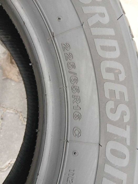 Резина всесезонна. НОВА 225/65 R16C Bridgetone Duravis All Season